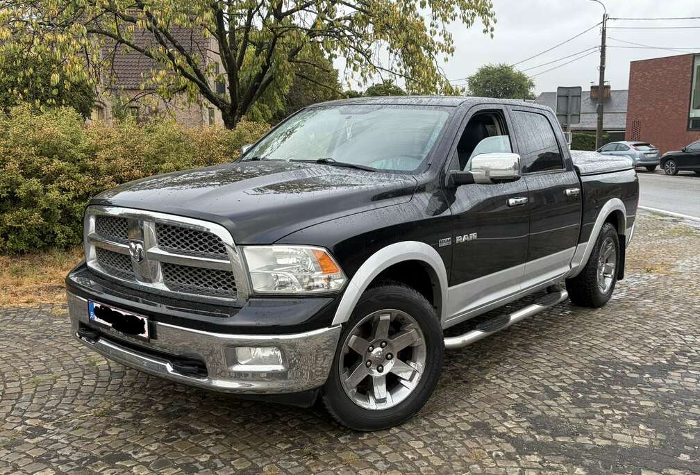 Dodge Laramie Hemi 1500 5.7
