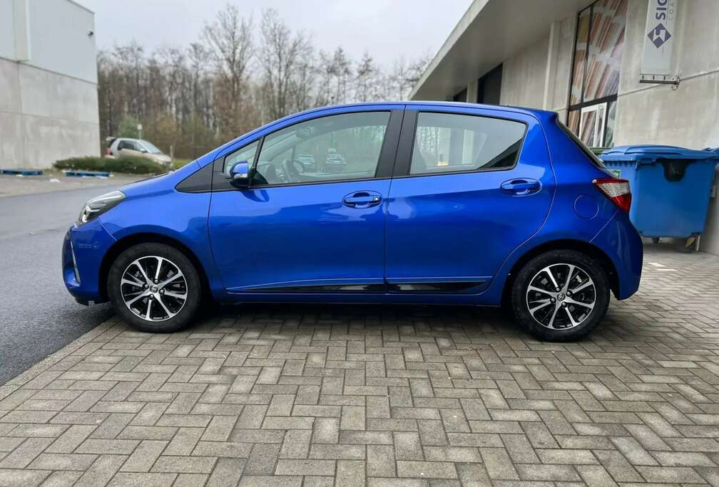 Toyota Yaris 1.5i Dual VVT-iE Comfort CVT