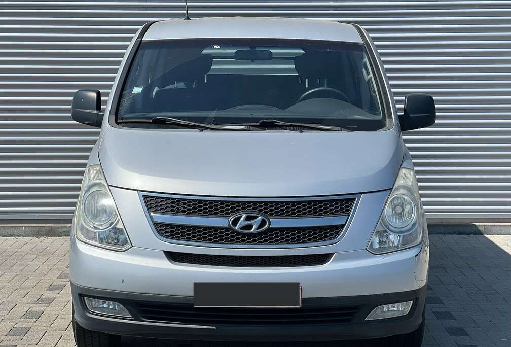 Hyundai People 2.5 CRDi Executive