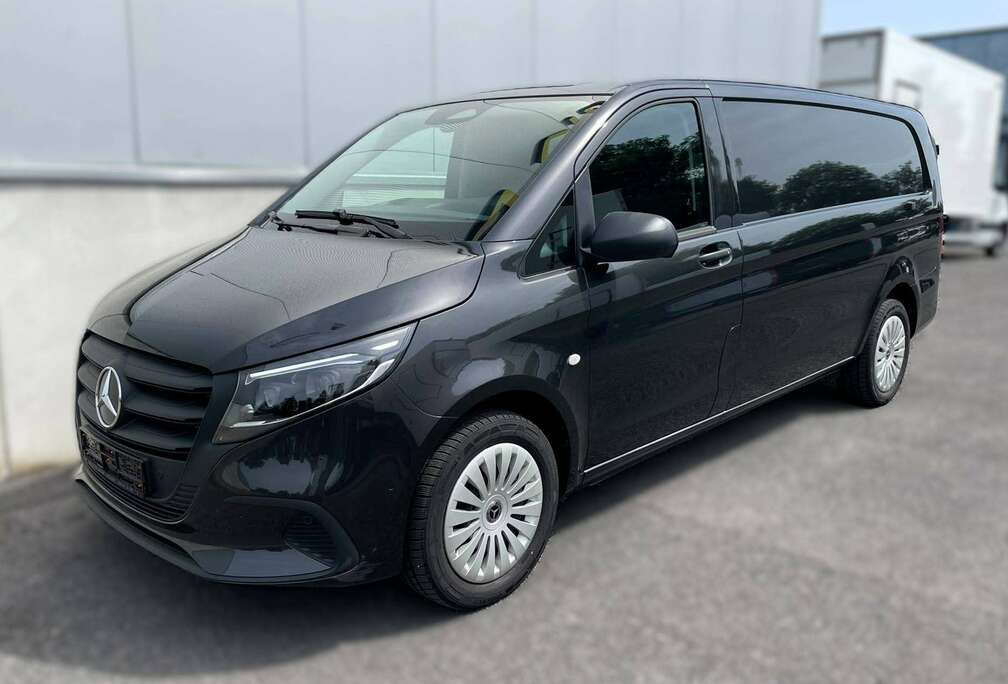 Mercedes-Benz 116 extralang