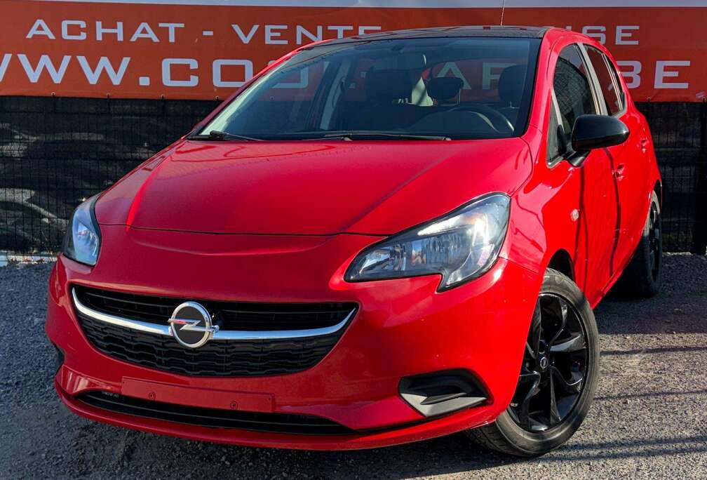 Opel Corsa 1.4i Black Edition