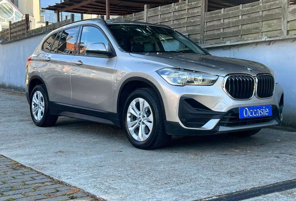 BMW 1.5iA sDrive18 136cv Pack Sport Automatique