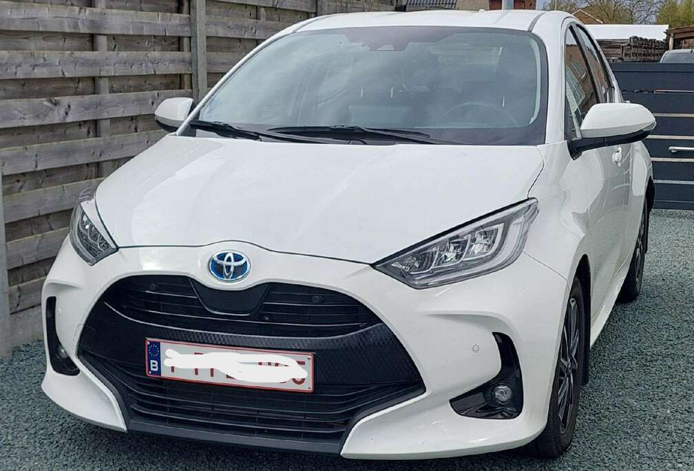 Toyota Yaris 1.5i Dual VVT-iE Iconic CVT