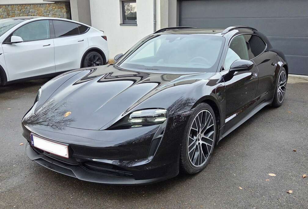 Porsche Sport Turismo 93.4 kWh Porsche Approved 02/28 360