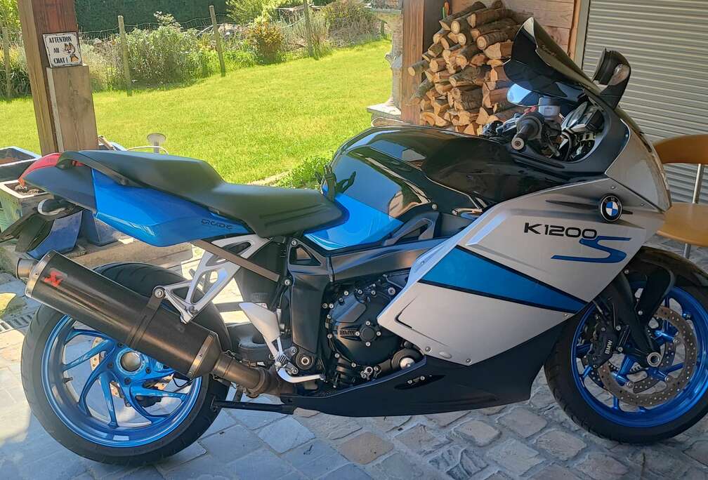 BMW full option, ESA, poignées chauffantes, full power