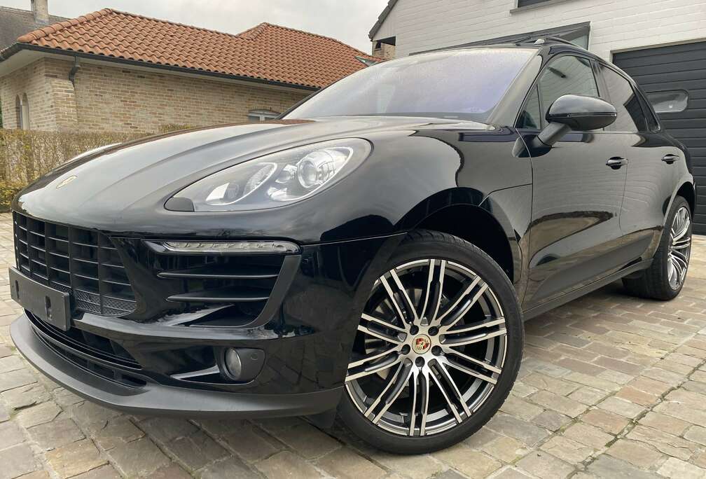 Porsche Macan PDK