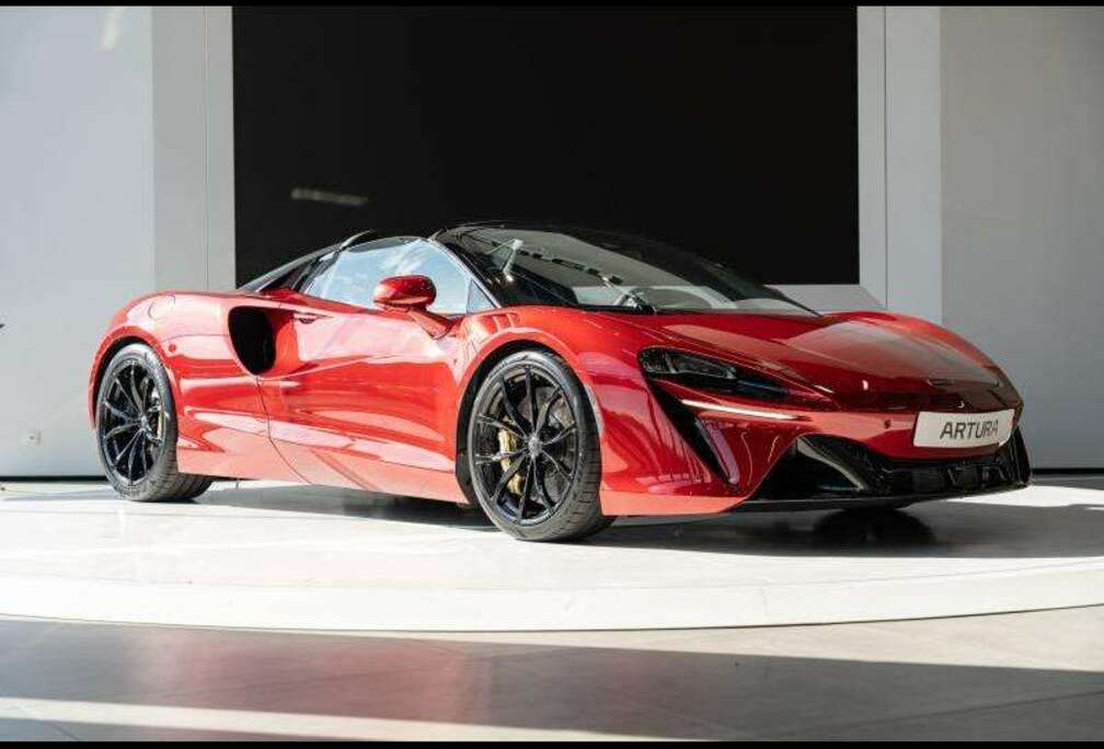 McLaren Spider McLaren Artura Spider – Elite Amaranth Re