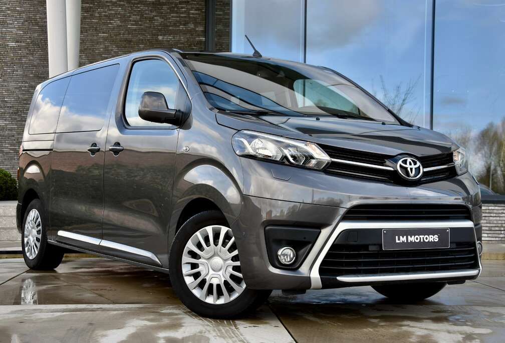 Toyota Proace Verso **8 ZIT PLAATSEN**