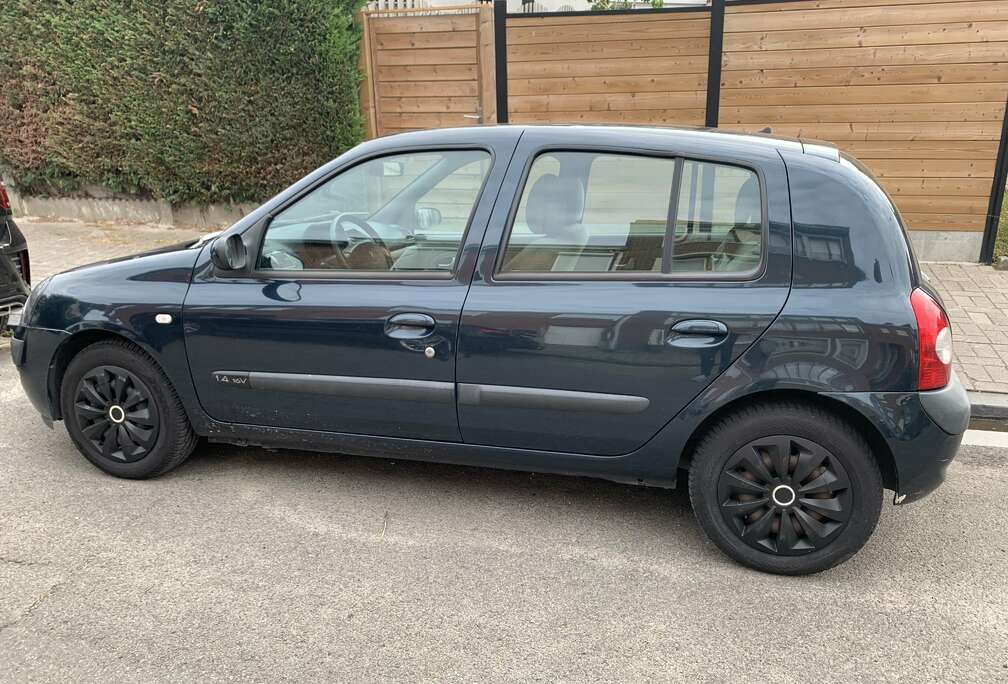 Renault 1.4i RT