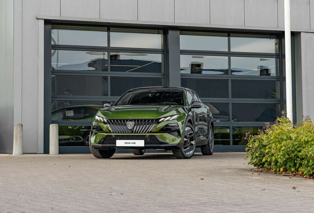 Peugeot NEW  GT MHEV 145 pk  Pano  360  Zetelverw....