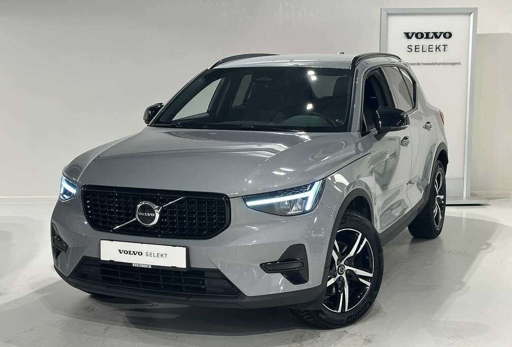 Volvo B3 Mild hybrid Dark Plus