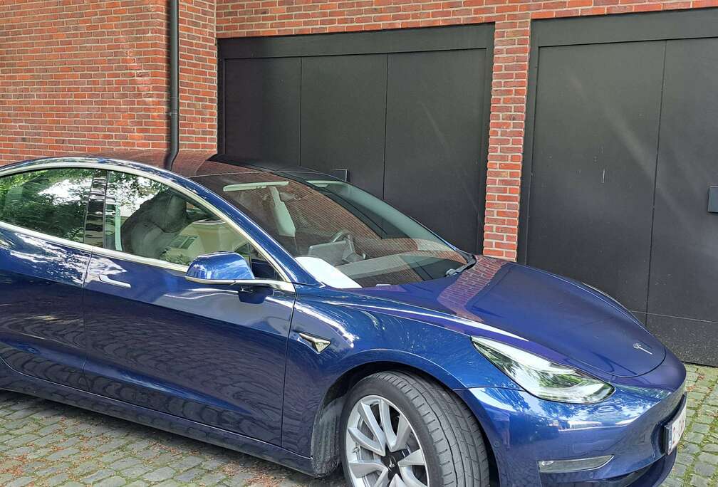 Tesla Model 3 75 kWh Performance Dual Motor