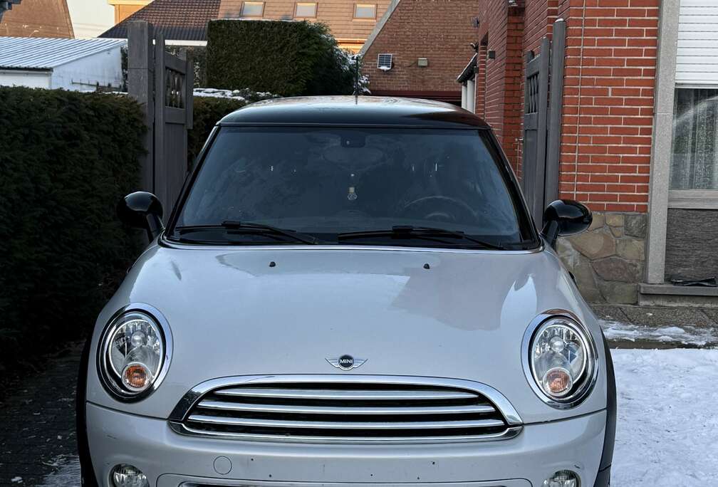 MINI Mini Cooper R56