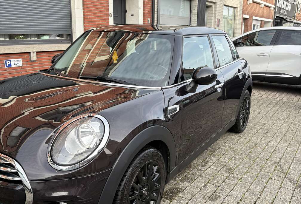 MINI Cooper 1.5