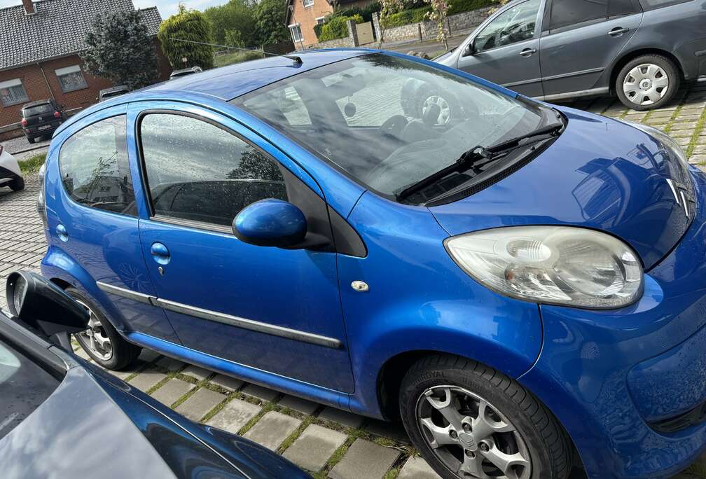 Citroen 1.0i Airdream Exclusive