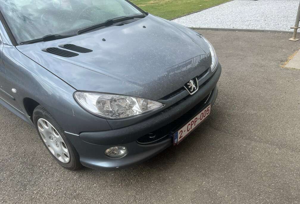 Peugeot 206 1.4i