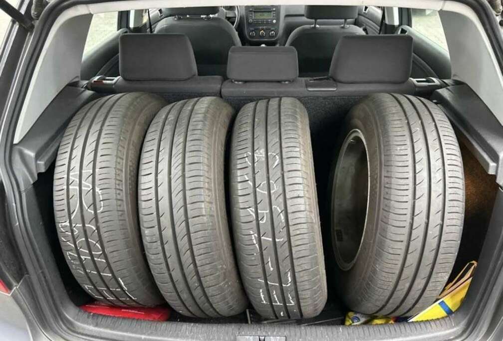 Volkswagen V6 Carat 4Motio