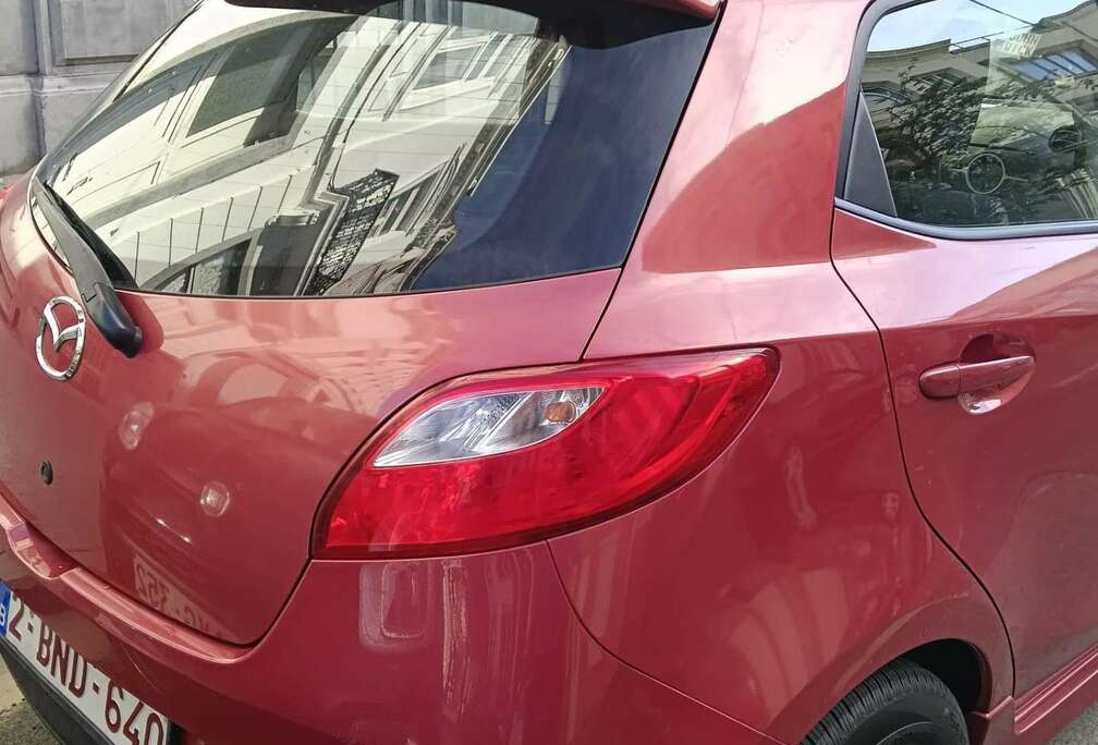 Mazda 1.3i Sport