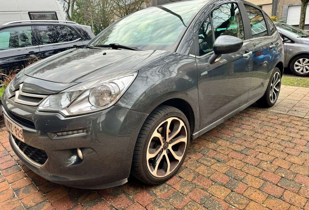 Citroen C3 Pure Tech (VTi) 82 Selection