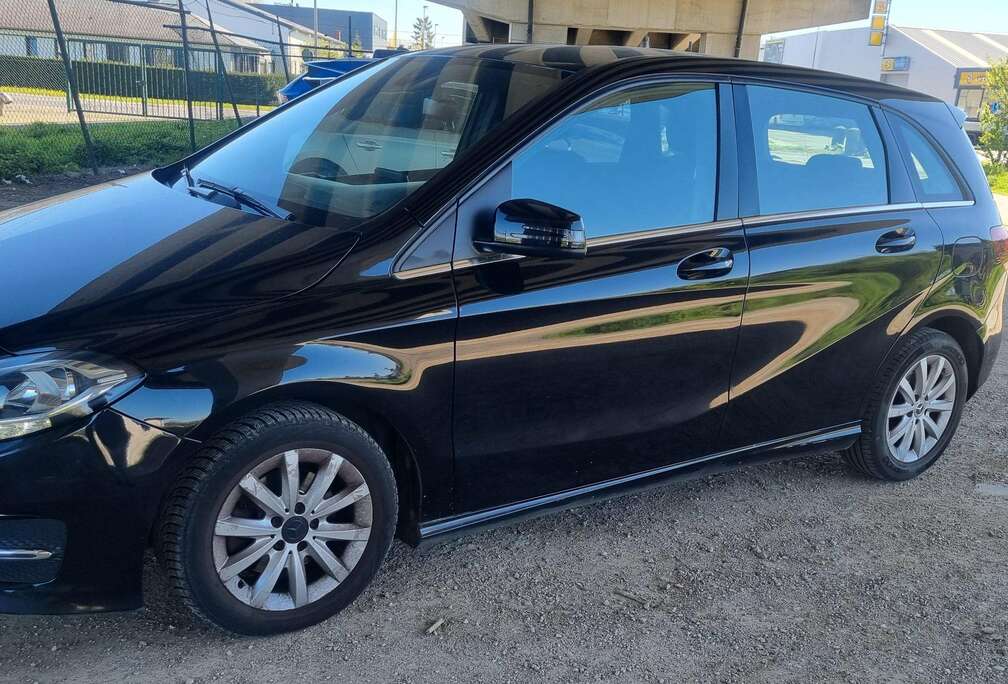Mercedes-Benz B 200 d Business Solution