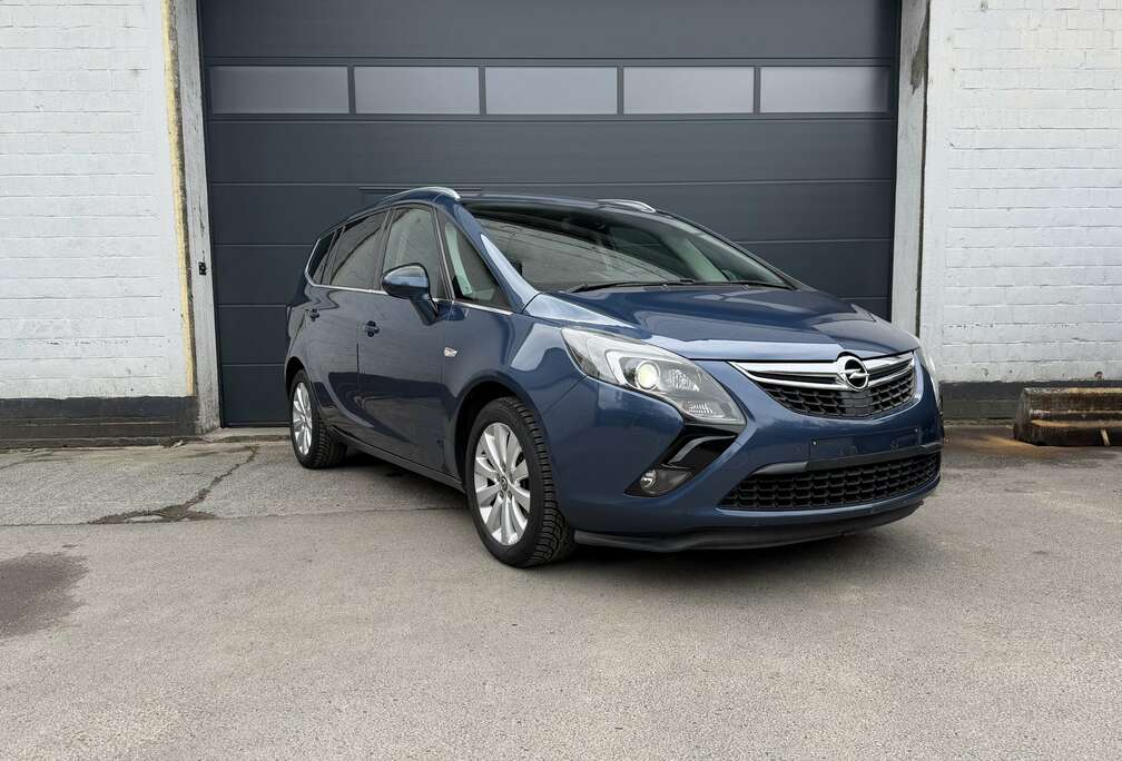 Opel Zafira 1.6 Turbo * ATTACHE REMORQUE * FULL OPTIONS * GARANTIE