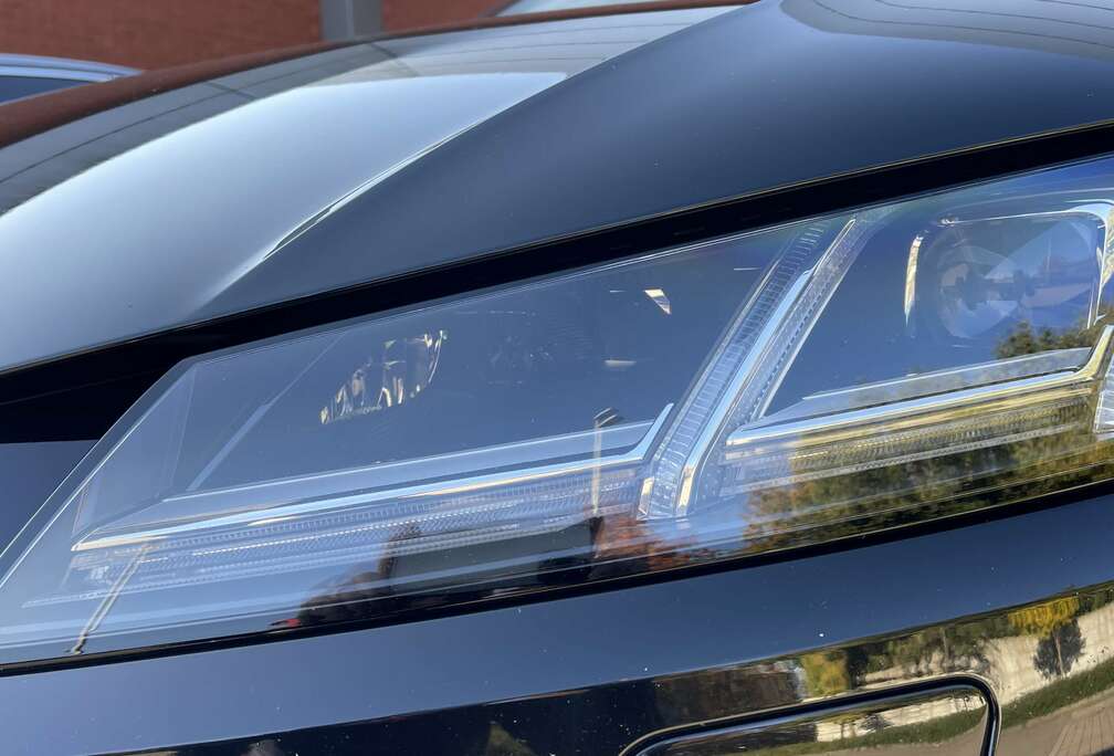 Audi Zeer mooie Audi TT Quattro 230PK Full option