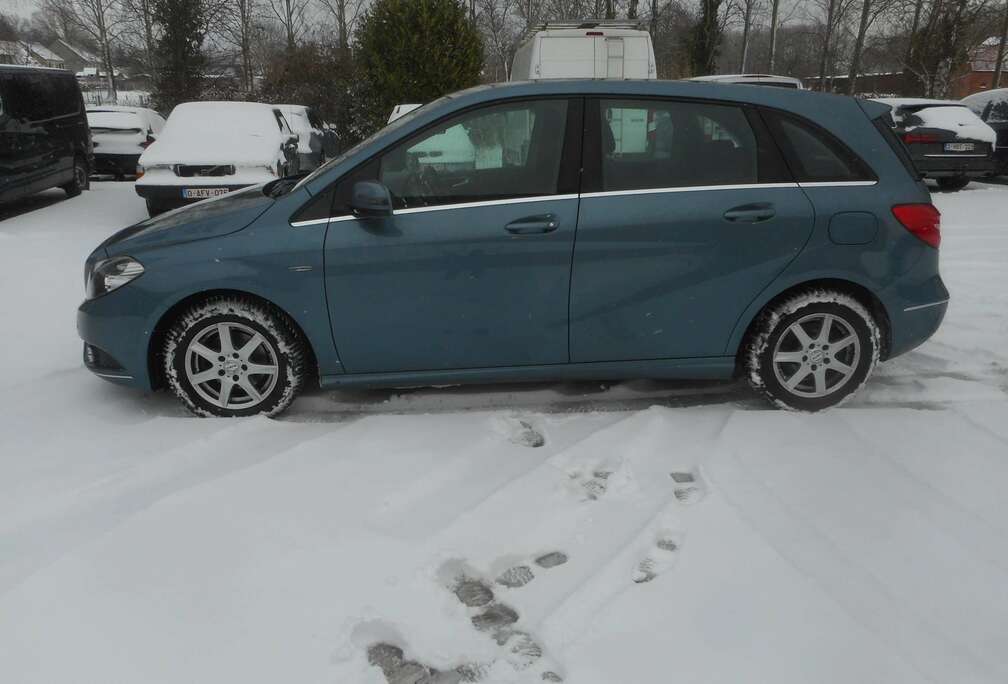Mercedes-Benz B 180 CDI (BlueEFFICIENCY)