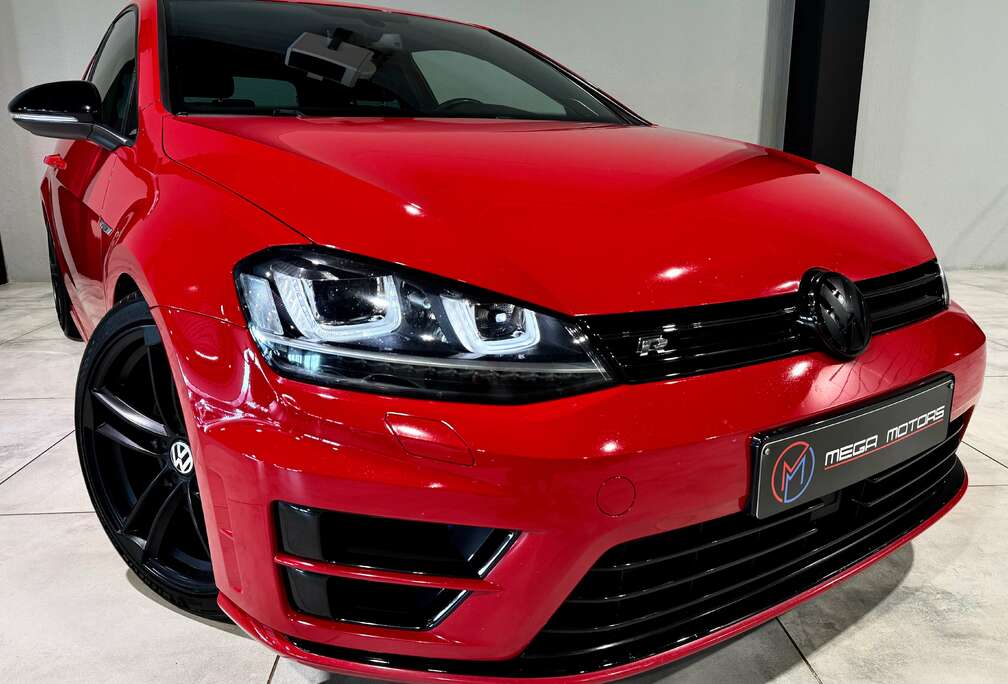 Volkswagen 2.0TSi 300CV 4MOTiON PACK SHADOW ALCANTARA NAVi +