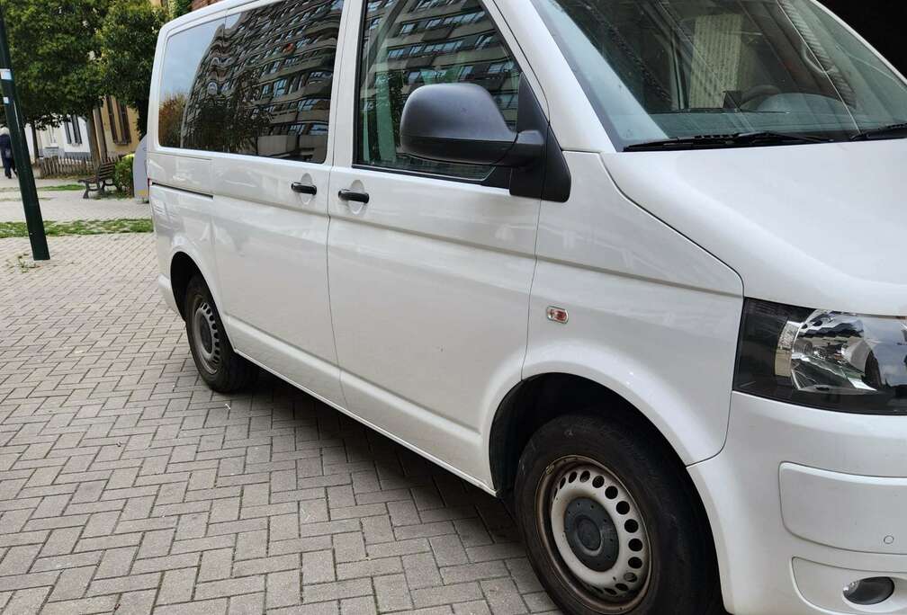 Volkswagen 2.0 CR TDi DSG AC WEBASTO PDC AV AR VE CT OK