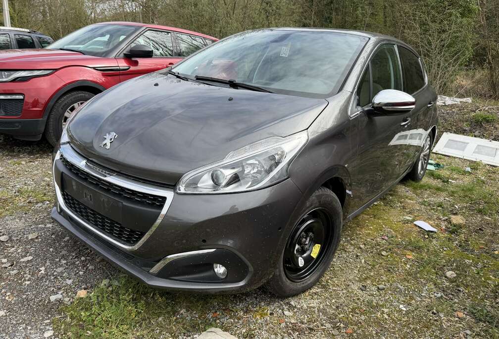 Peugeot 208 1.2 PureTech Allure S