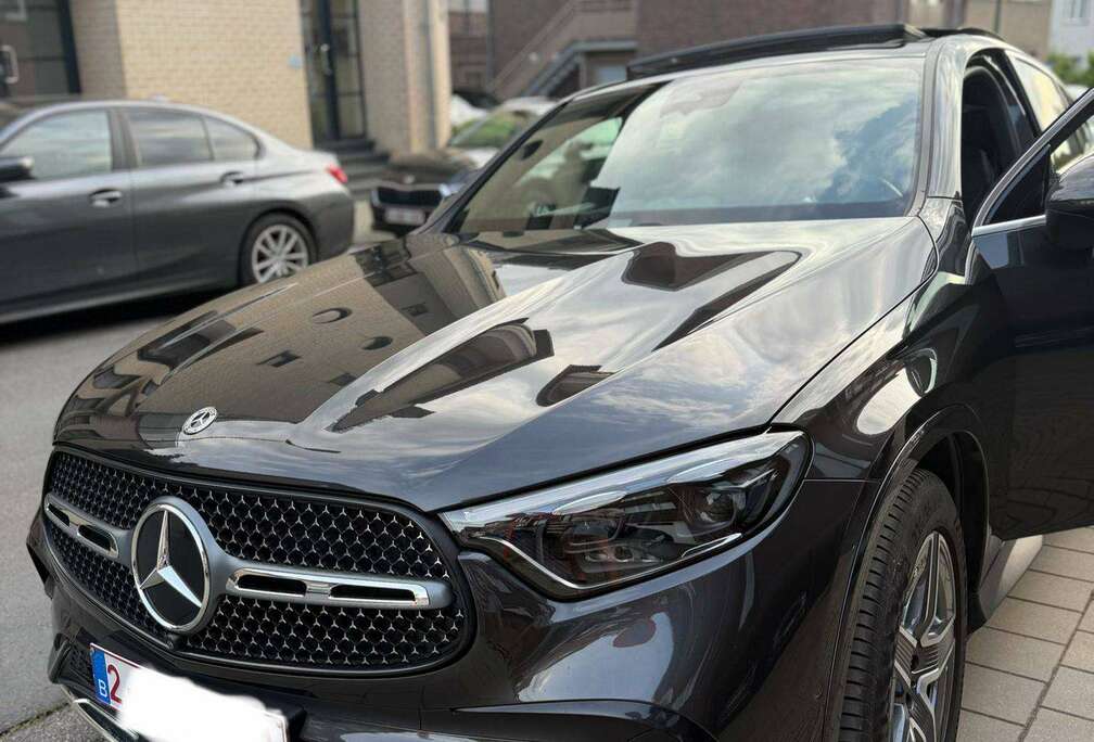 Mercedes-Benz GLC 200 4MATIC Coupé AMG Line