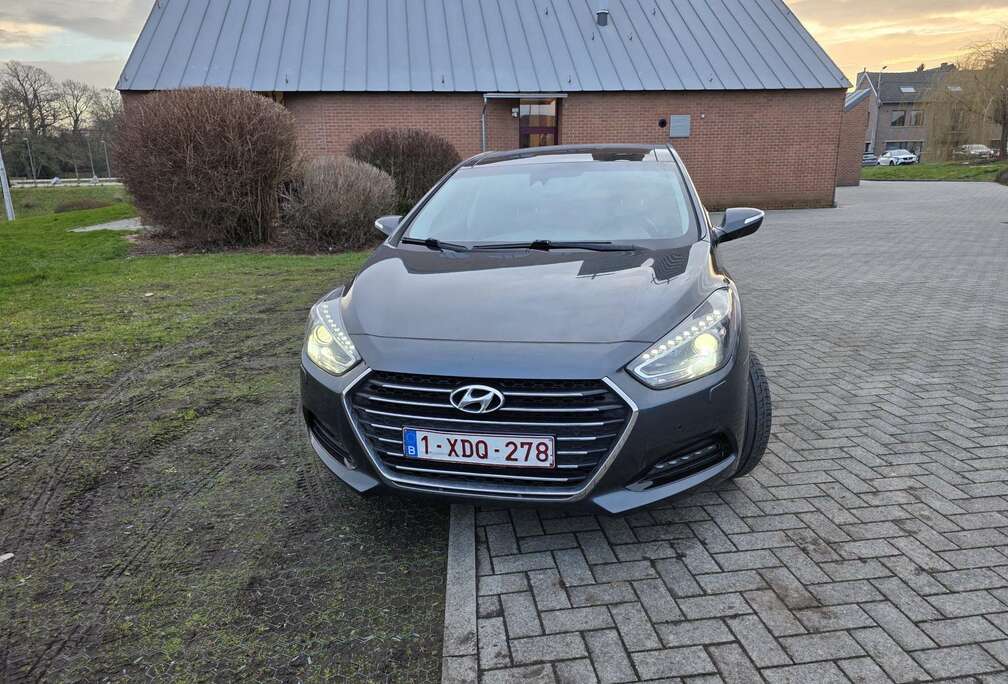 Hyundai 2.0 Automatik Premium