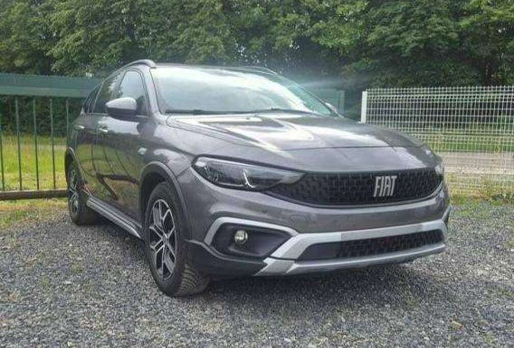 Fiat Tipo SW Cross 1.5 Hybrid T DCT