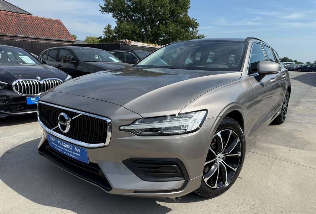 Volvo 2.0 B3 AUTOMAAT NAVIGATIE FULL LED CARPLAY TREKHAAK PDC ALU