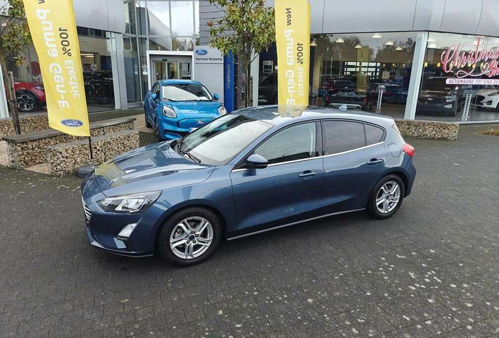 Ford EcoBoost mHEV Titanium