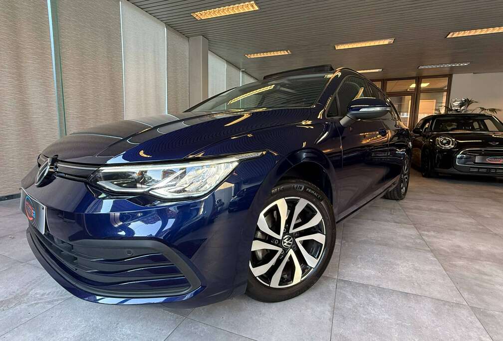 Volkswagen Golf SW 1.0 eTSI DSG*FULL OPTIONS*GARANTIE12M