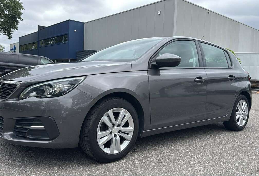 Peugeot 1.2 PureTech Access (EU6.3)