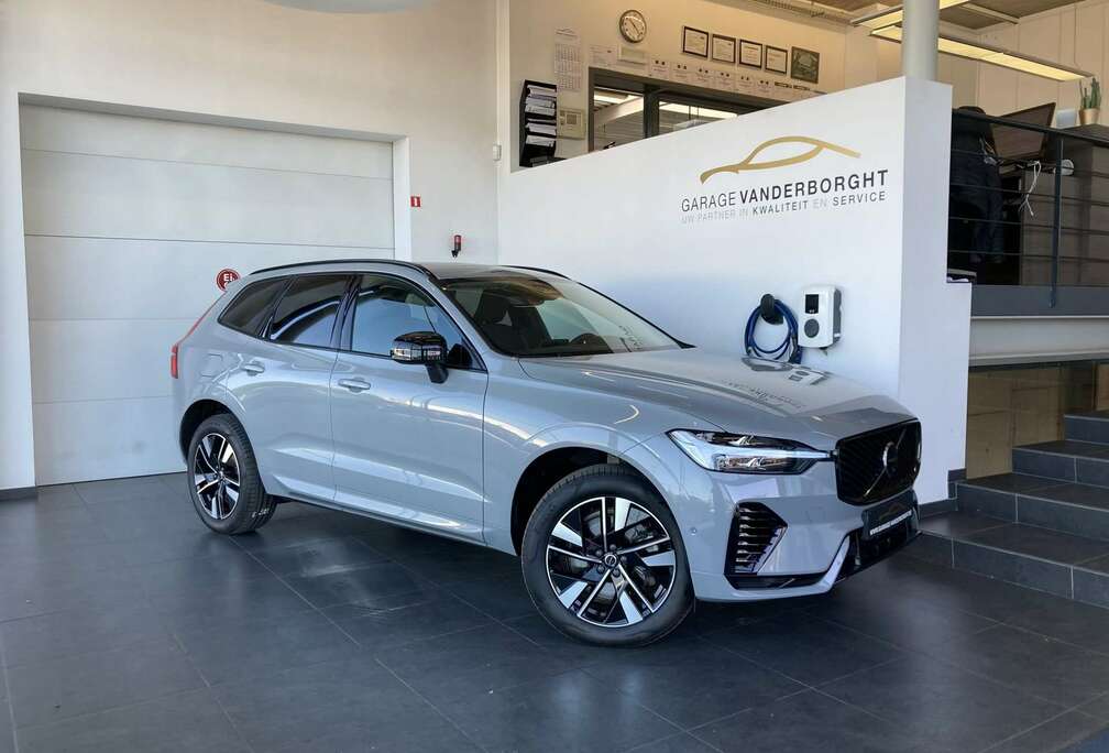 Volvo PLUS DARK T6 PHEV AWD AUTOMAAT PANO DAK 19000KM!!!