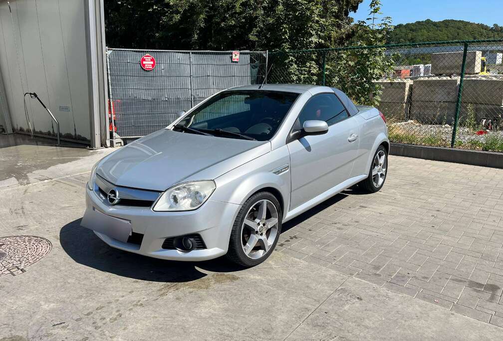 Opel Tigra Twintop 1.3 DT CDTi 16v Linea Rossa