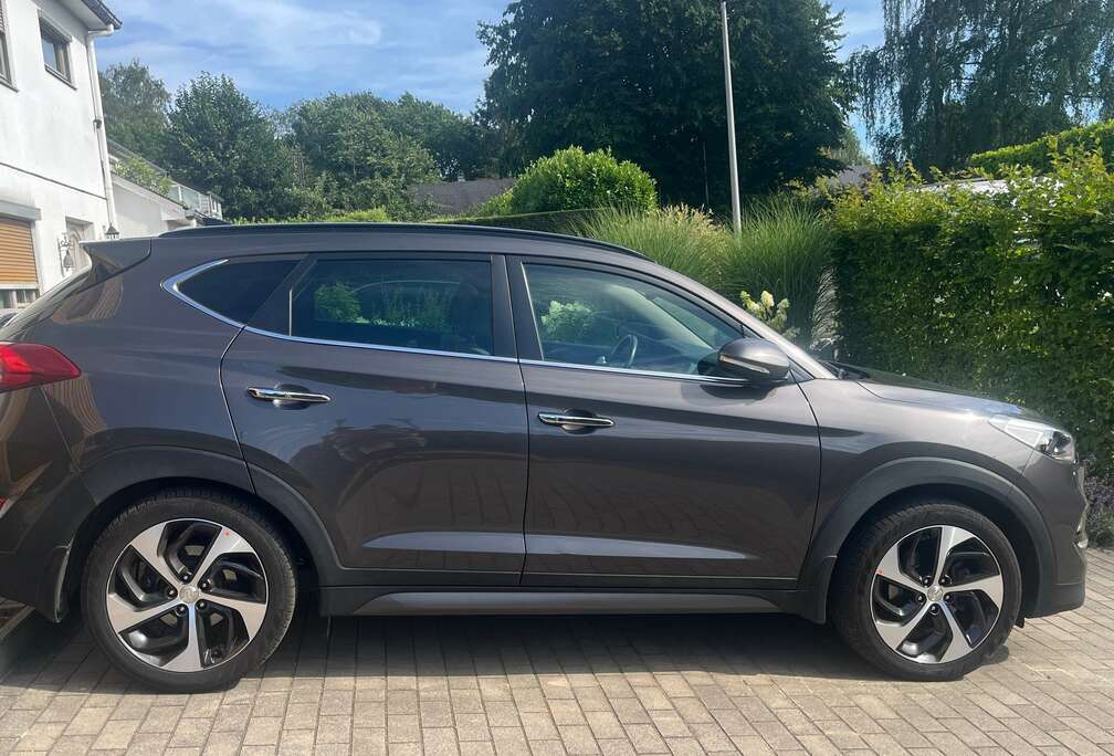 Hyundai Tucson 2.0 CRDi 4WD Executive