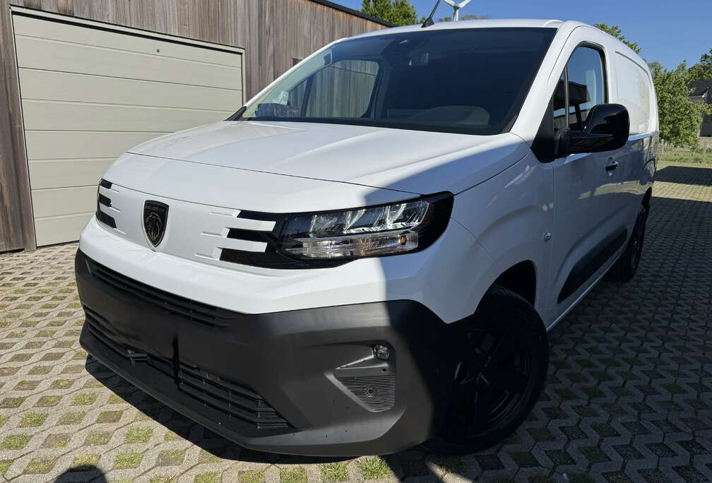 Peugeot 1,5 Diesel 102 XL L2 Full Option Led