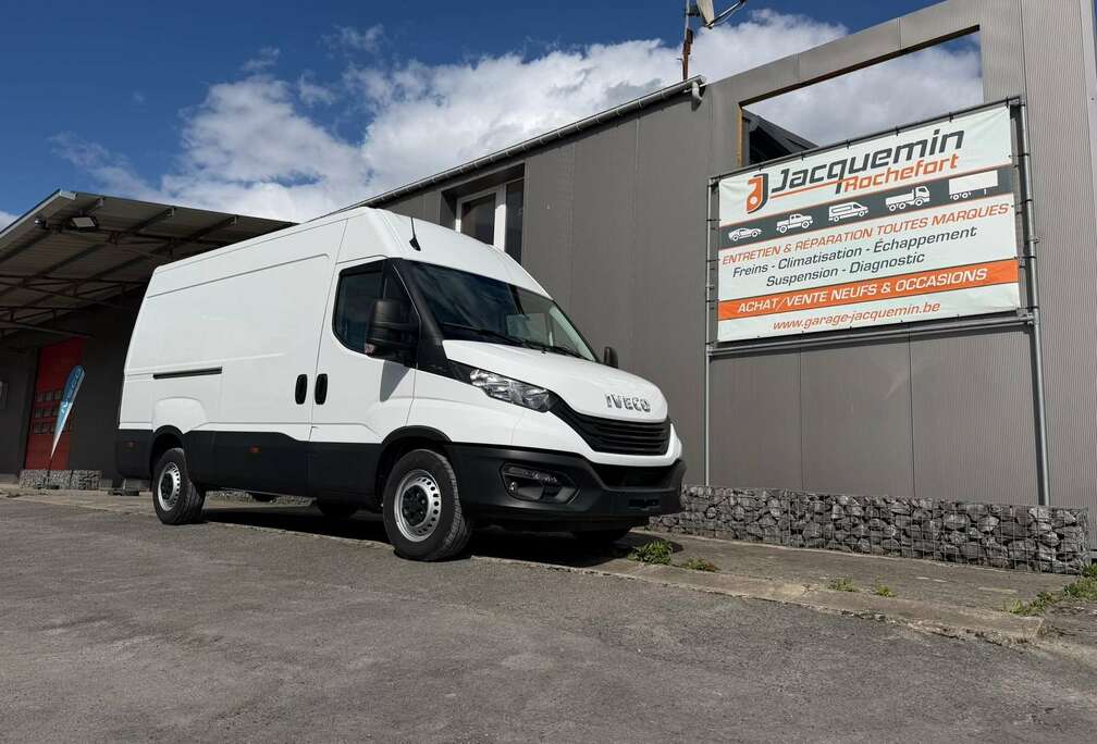 Iveco DAILY MY22 35S14V - 500km - Garantie