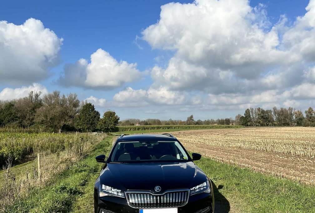 Skoda Superb Combi 1.4 TSI iV DSG Ambition