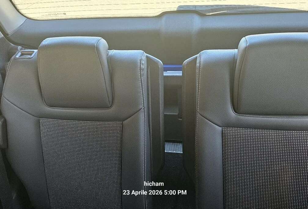 Opel Zafira 1.9 DTH CDTi Cosmo DPF