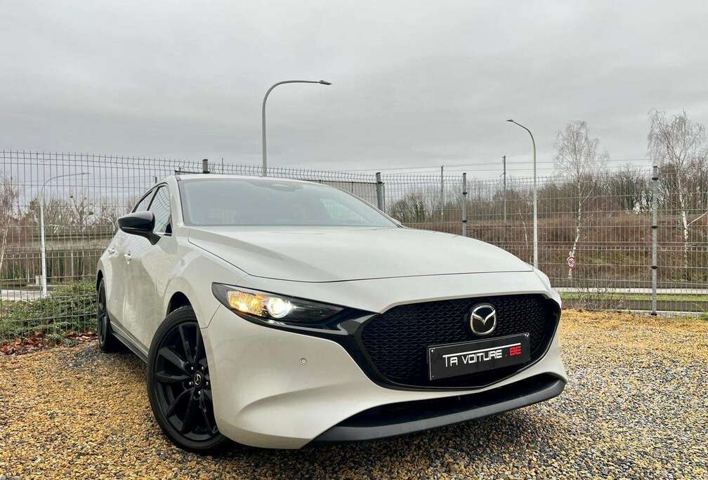Mazda Hatchback 2.0i Homura FULL-LED/NAVI/CARPLAY/ACC/CA