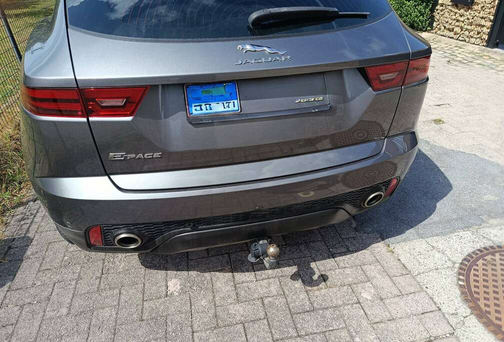Jaguar E-Pace 2.0 D SE (EU6.2)
