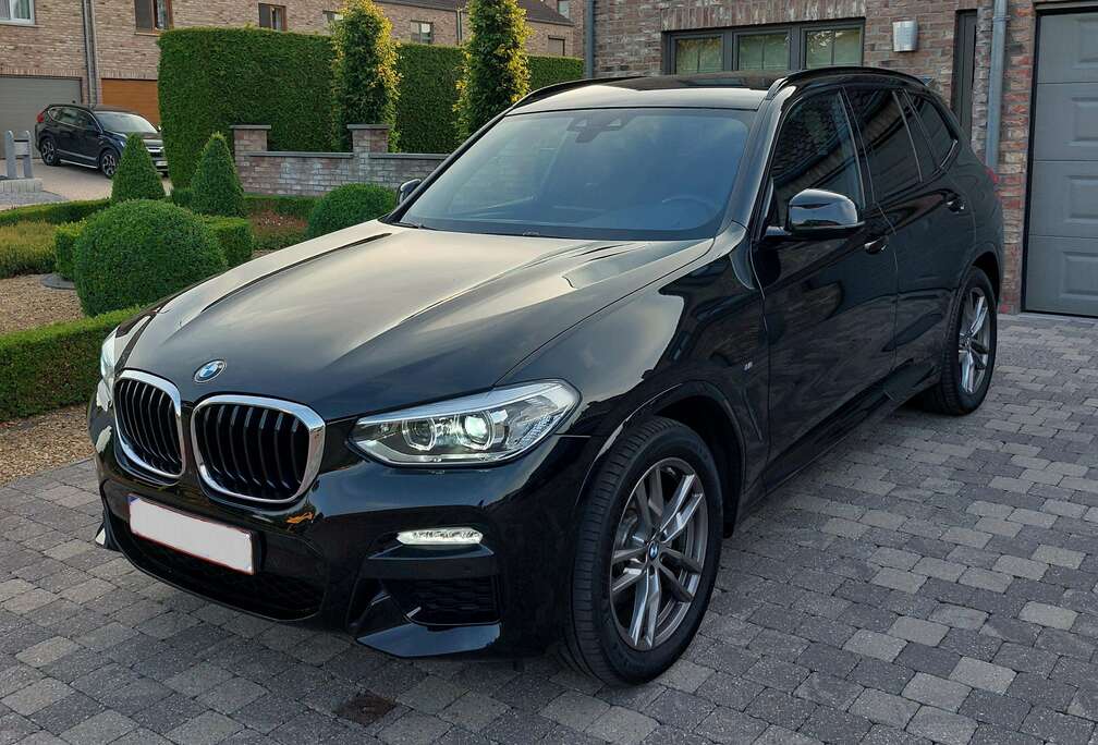 BMW xDrive  2.0i Model M Sport - Automaat