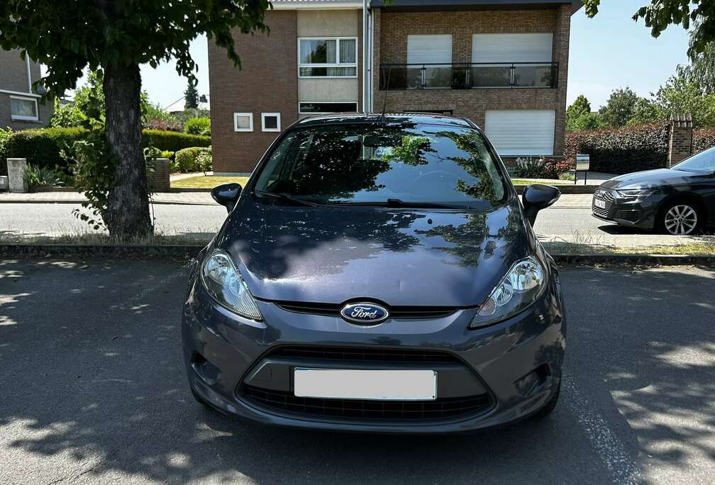 Ford 1.2 Benzine  Topstaat