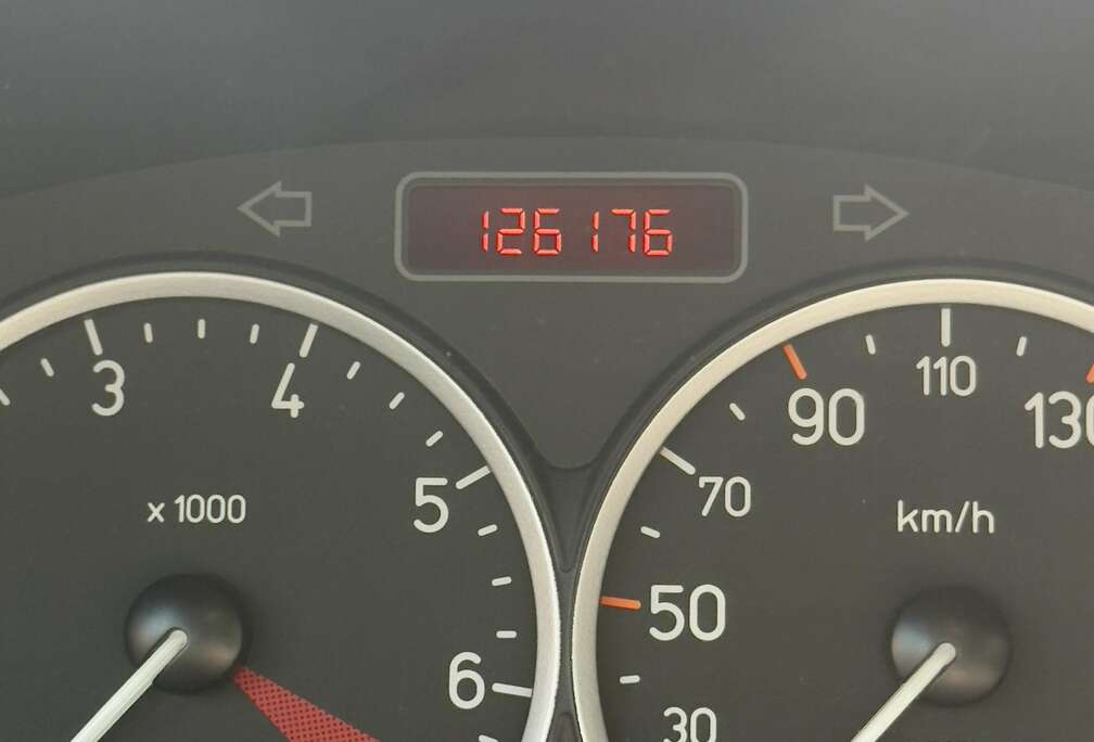 Peugeot CC 1.6i 16v