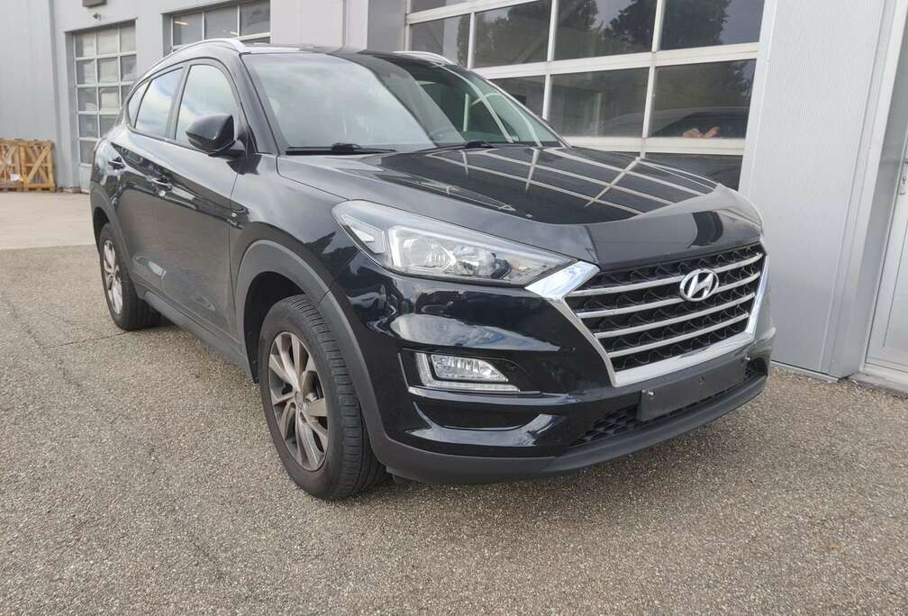 Hyundai Feel